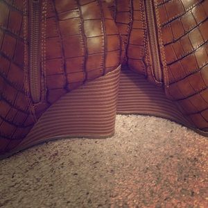 Brand New brown leather “Croc” booties